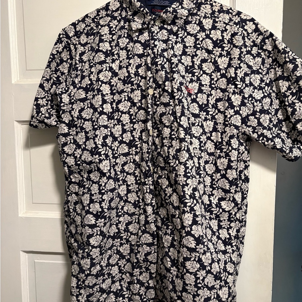 Tommy Hilfiger Blue and White Casual Button Down Shirt